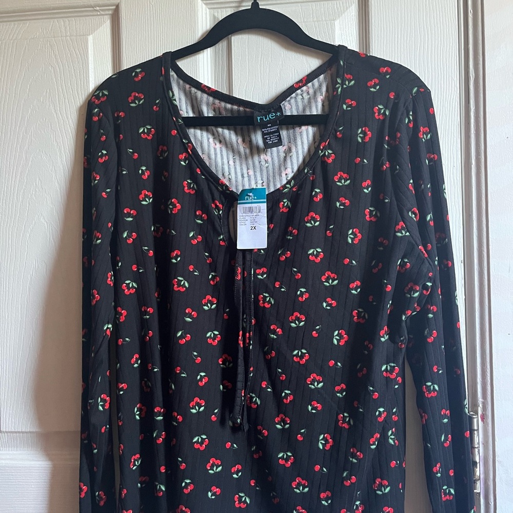 Cherry black long sleeve crop top blouse